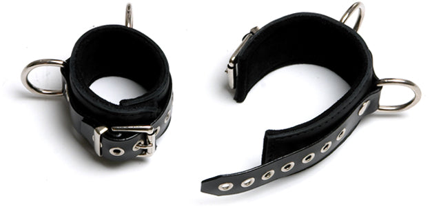 Hunteress - BWC30 Black Padded Wrist Cuffs